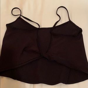 lululemon cropped tank size 10